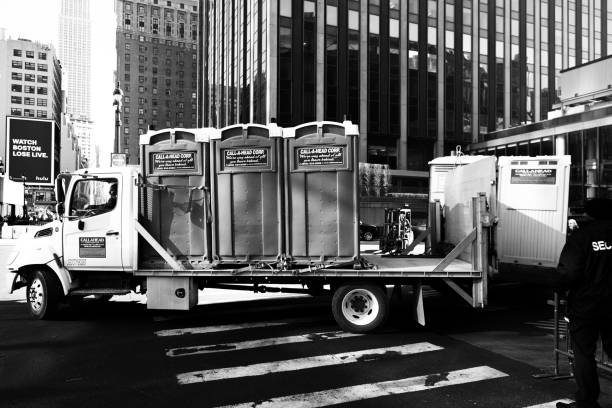 Portable Toilet Options We Offer in St Hedwig, TX